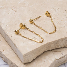 Load image into Gallery viewer, Avie 18k gold plated drop chain earrings