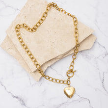Load image into Gallery viewer, Bella 18k gold plated locket necklace