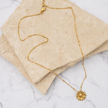 Load image into Gallery viewer, Sunflower 18k gold plated mini necklace
