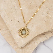 Load image into Gallery viewer, Edelvais 18k gold plated adventurine necklace