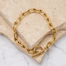 Load image into Gallery viewer, Caitlin 14k gold plated link bracelet