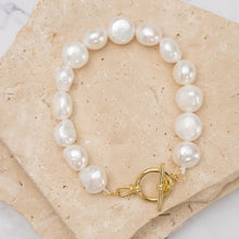 Load image into Gallery viewer, Maria pearl bracelet