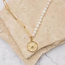 Load image into Gallery viewer, Alyssa 18k gold plated pearl &amp; chain pendant necklace
