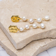 Load image into Gallery viewer, Amari 14k gold plated vermeil pearl earrings - Long
