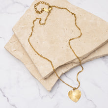 Load image into Gallery viewer, Elsa 18k gold plated heart pendant necklace
