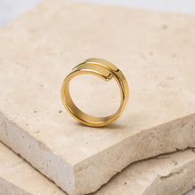 Load image into Gallery viewer, Mara 18k gold plated ring
