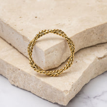 Load image into Gallery viewer, Sara 18k gold plated rope ring
