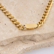 Load image into Gallery viewer, Valerie 18k gold plated Cuban chain necklace

