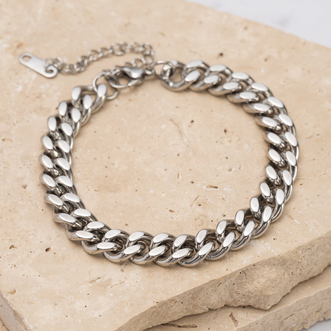Amahle 18k gold plated cuban bracelet