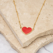Load image into Gallery viewer, Amore kids necklace
