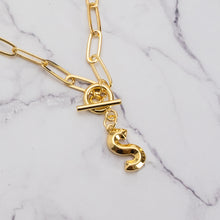 Load image into Gallery viewer, Letter link 18k gold plated necklace
