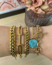 Load image into Gallery viewer, Malia 18k gold plated cuban chain bracelet
